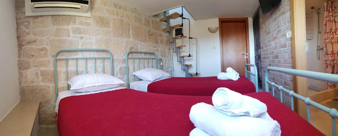 Holiday Home Gustirna Selca  الغرفة الصورة