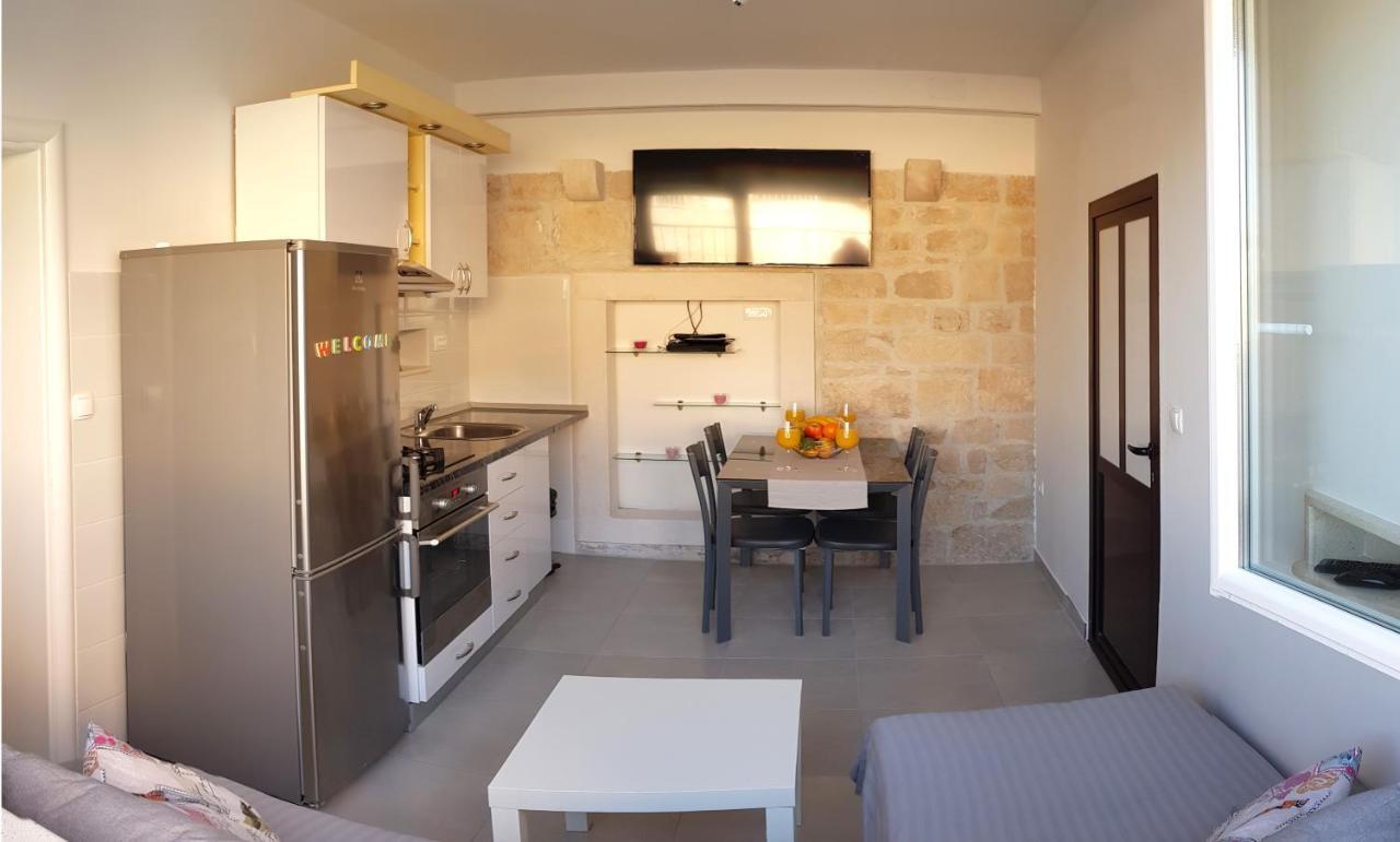 Holiday Home Gustirna Selca  الغرفة الصورة